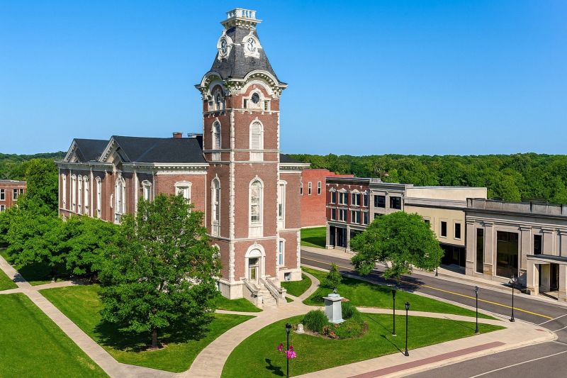 Best Siding Replacement pros in New Castle, IN